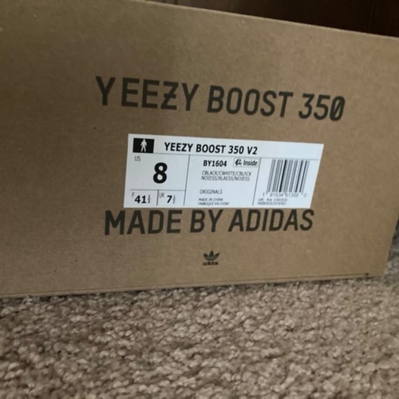 Yeezy boost 350 main image 5